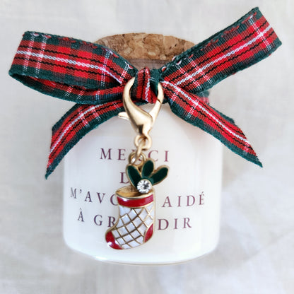 Bougie de Noël artisanale avec l'inscription Merci de m'avoir aidé à grandir