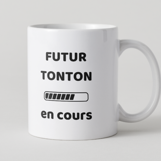 Mug blanc texte noir Futur tonton en cours avec barre de chargement.