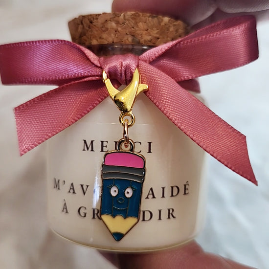 Bougie artisanale étiquette message Merci de m'avoir aidé à grandir, cadeau émotion-mamie candle